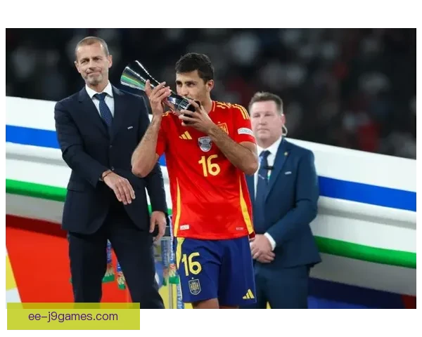 曼城中场罗德里表现出色力压维尼修斯摘得二零二四金球奖