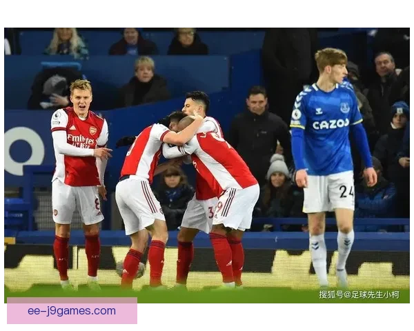 莫耶斯功成身退告别西汉姆联铁锤帮欧战荣耀时代永载队史传奇荣光